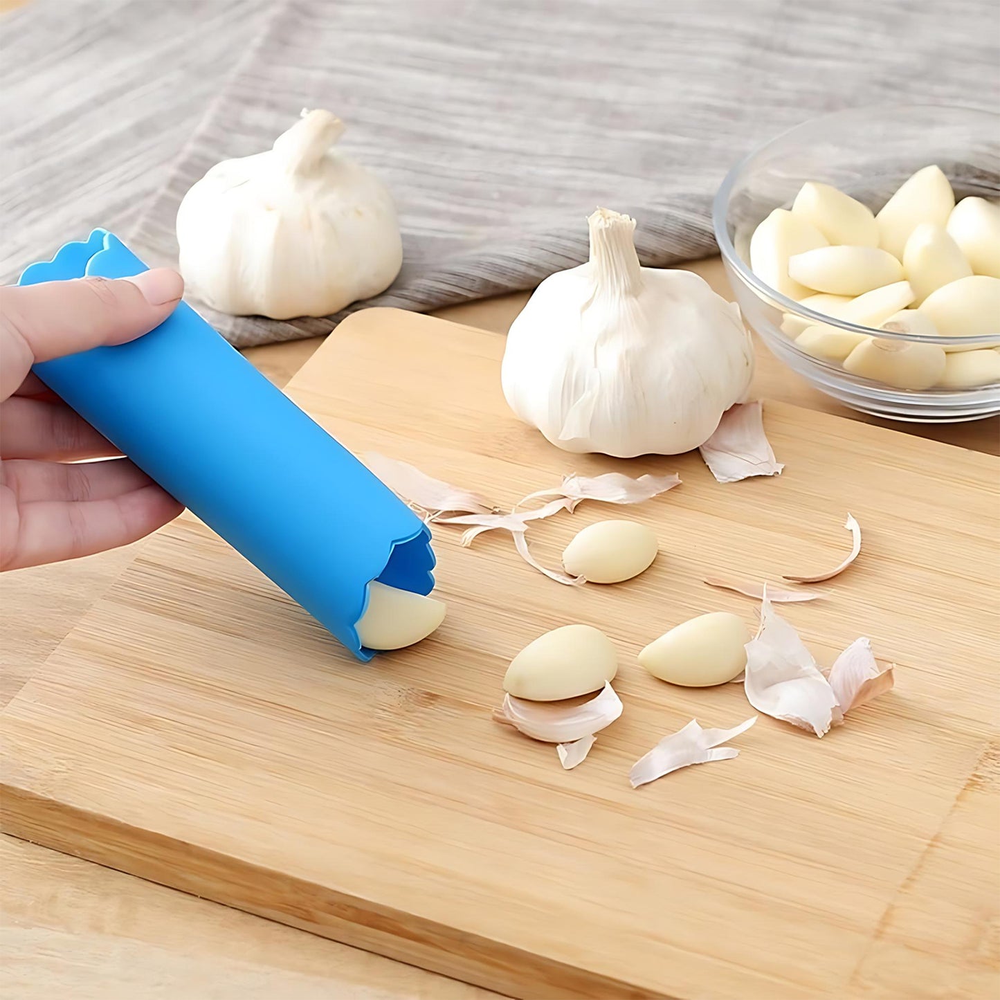 Silicone Garlic Peeler Tube Easy Hand Roller Peeling Tool (1 Pc)