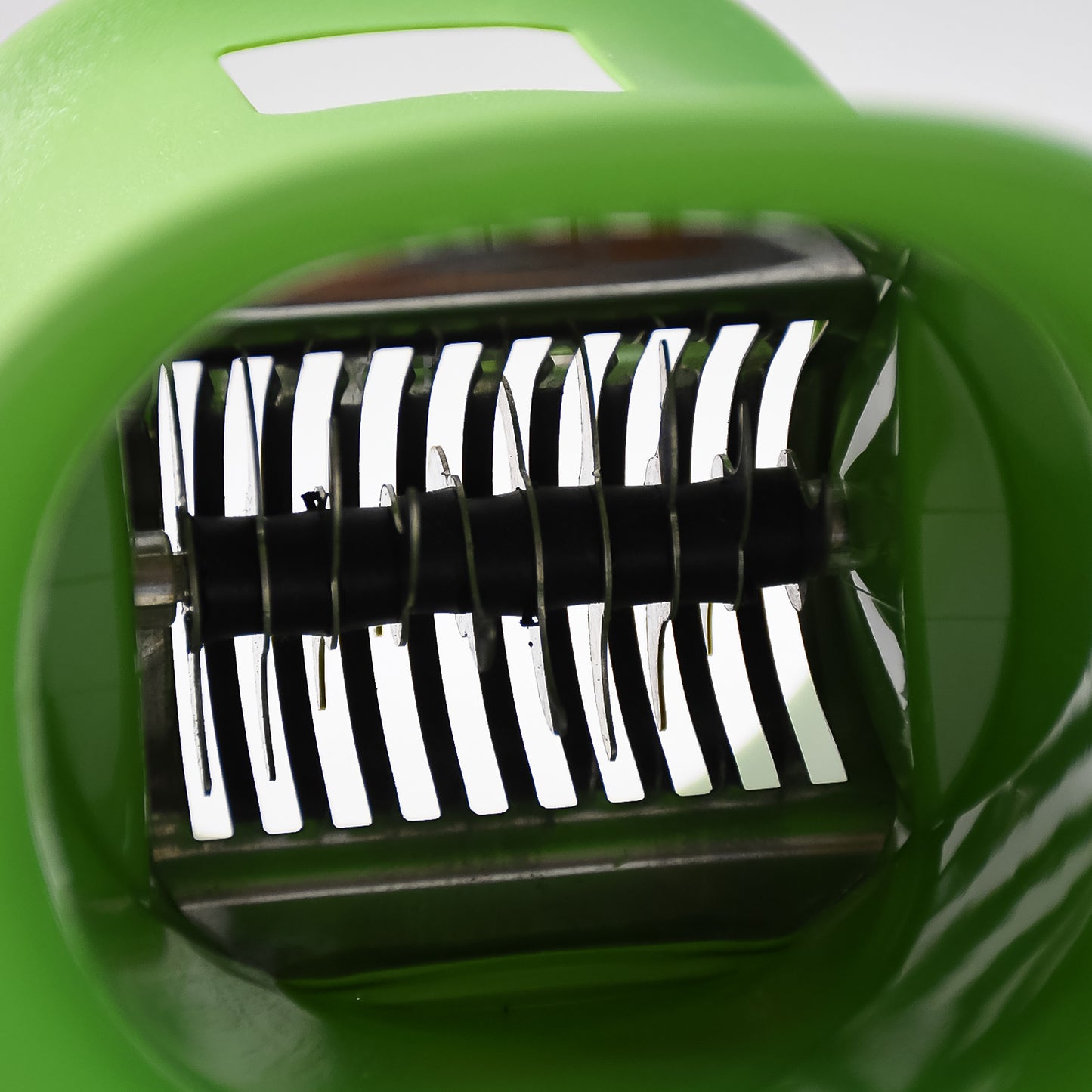 Apex Ovel Manual Chilly  Dry Fruit Cutter Grinder